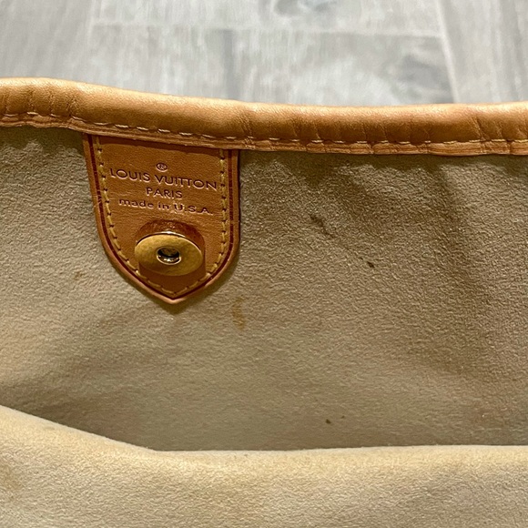 Authentic Louis Vuitton Galliera Damier PM Azur Hobo bag - Picture 12 of 15